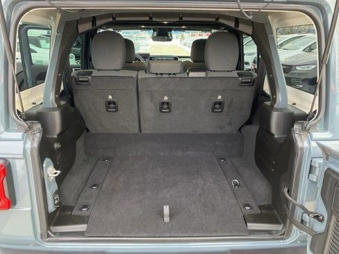 Certified 2025 Jeep Wrangler Sahara w/ Safety Group image 27