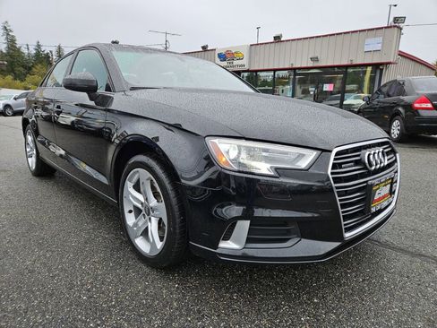 Used 2017 Audi A3 2.0T Premium w/ Convenience Package image 3