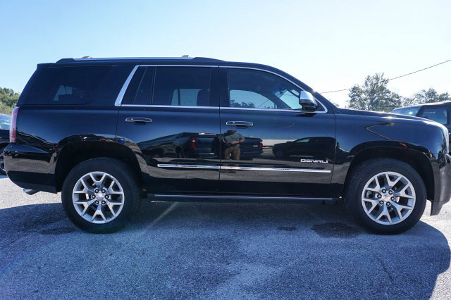 Used 2018 GMC Yukon Denali w/ Denali Ultimate Package RWD image 3