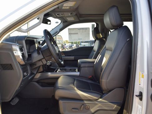 New 2026 Ford F250 Lariat w/ Lariat Premium Package image 18