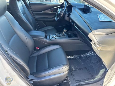 Used 2023 MAZDA CX-30 AWD 2.5 S w/ Select Package image 16