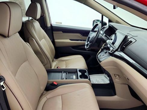 Used 2023 Honda Odyssey Elite image 25
