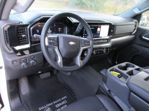 Certified 2024 Chevrolet Silverado 1500 LT image 15