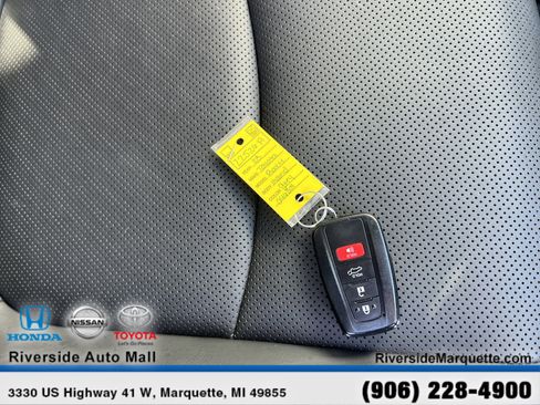 Used 2023 Toyota RAV4 Limited image 27