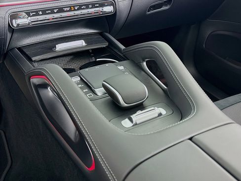New 2026 Mercedes-Benz GLE 53 AMG 4MATIC image 5