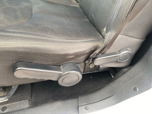 Used 2016 Jeep Wrangler Unlimited Sahara w/ Connectivity Group image 14