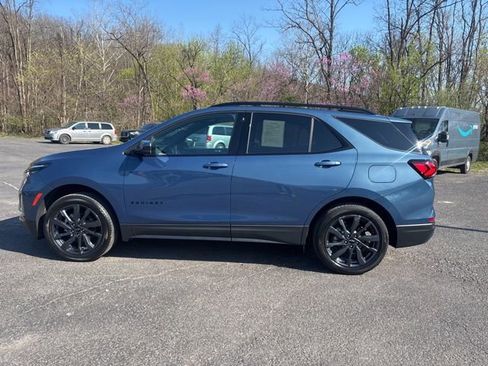 Used 2024 Chevrolet Equinox RS AWD/4WD image 2