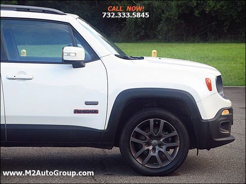 Used 2016 Jeep Renegade 75th Anniversary image 25