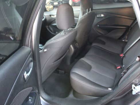 Used 2015 Dodge Dart SXT FWD image 12