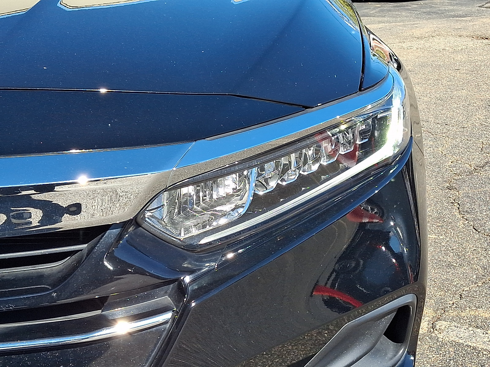 Used 2021 Honda Accord LX image 9