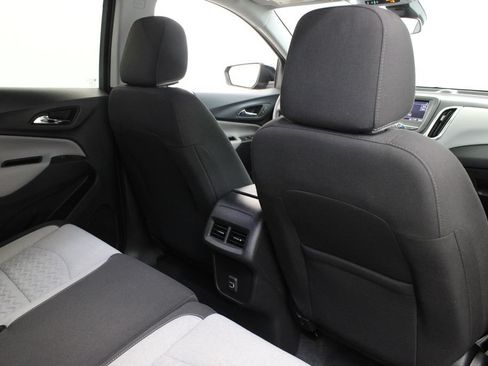 Used 2023 Chevrolet Equinox LT FWD image 20