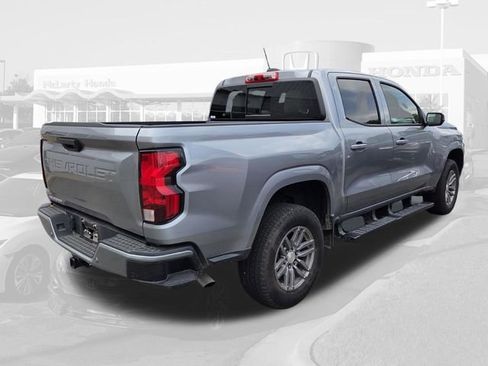 Used 2025 Chevrolet Colorado LT w/ Advanced Trailering Package RWD image 4