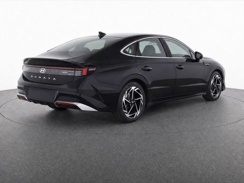 New 2026 Hyundai Sonata SEL FWD image 4