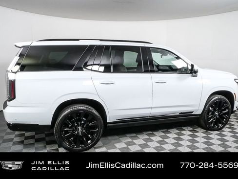 Certified 2026 Cadillac Escalade Platinum Sport w/ LPO, ONYX Package image 31