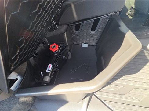 New 2026 GMC Sierra 1500 SLT w/ SLT Premium Package image 22