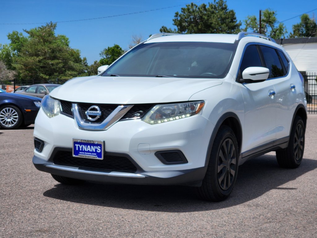 Used 2016 Nissan Rogue S w/ Appearance Package FWD image 3