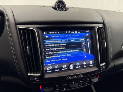 Used 2018 Maserati Levante GranSport AWD/4WD image 22