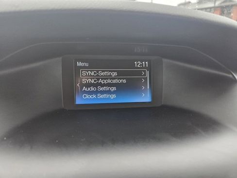 Used 2018 Ford Focus SE w/ Cold Weather Package image 18