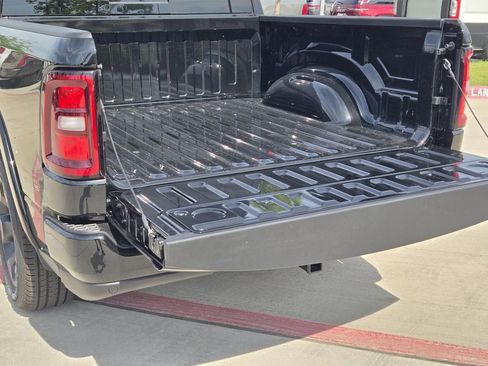 New 2026 RAM 1500 2WD Crew Cab image 5