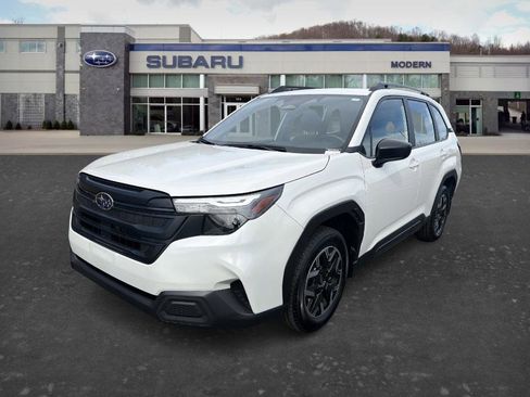 Used 2025 Subaru Forester w/ Convenience Package #2 AWD/4WD image 1