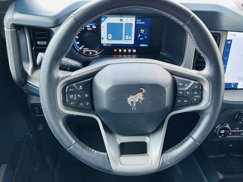 Used 2024 Ford Bronco Outer Banks image 19
