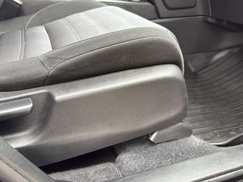 Used 2022 Honda CR-V LX image 25