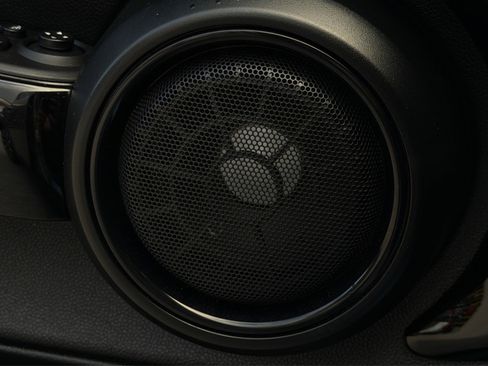 Used 2021 MINI Cooper S w/ Premium Package image 39