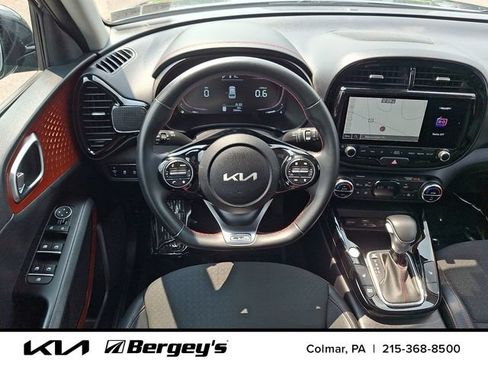 Certified 2023 Kia Soul GT-Line w/ GT-Line Technology Package FWD image 14