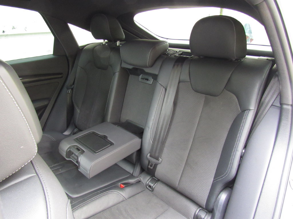 Used 2022 Audi SQ5 Premium Plus w/ Premium Plus Package AWD/4WD image 16