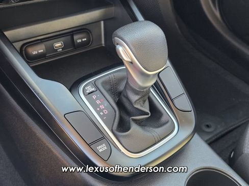 Used 2022 Kia Soul LX FWD image 30