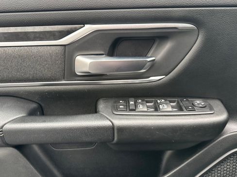 Used 2019 RAM 1500 Big Horn RWD image 10