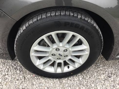 Used 2019 Ford Flex SEL AWD/4WD image 9