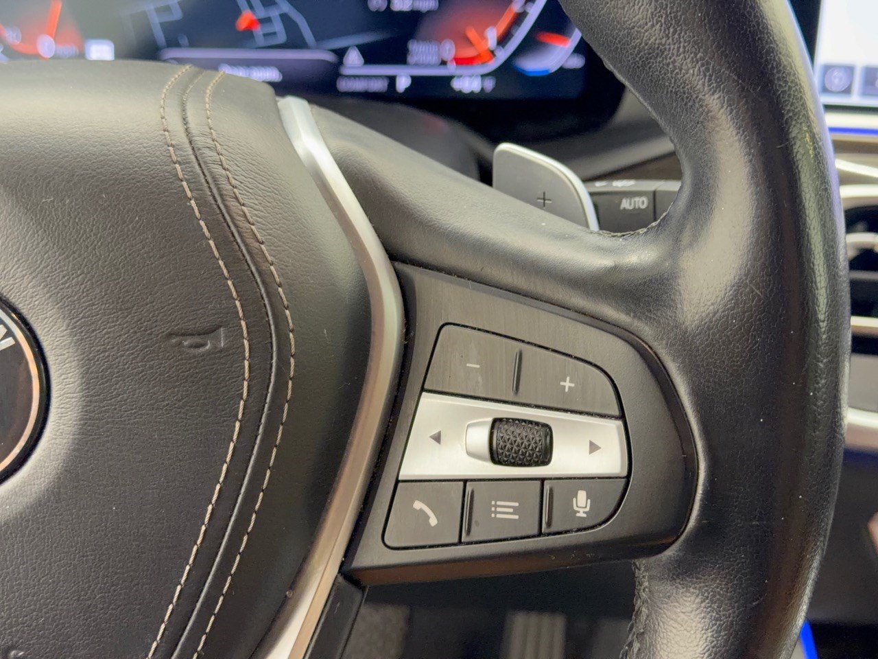 Used 2019 BMW X5 xDrive40i w/ Convenience Package AWD/4WD image 19