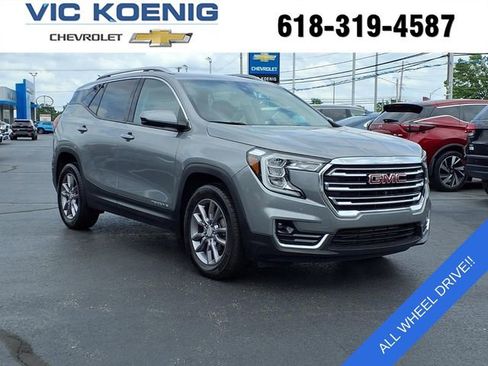 Used 2023 GMC Terrain SLT w/ Tech Package AWD/4WD image 1