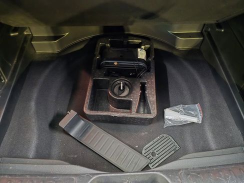 Used 2022 Jeep Cherokee Latitude Lux FWD image 39