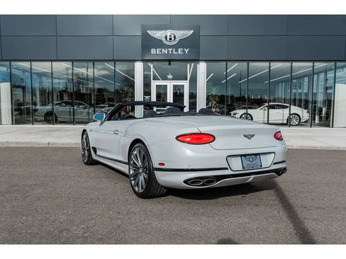 Used 2024 Bentley Continental GT Speed image 3