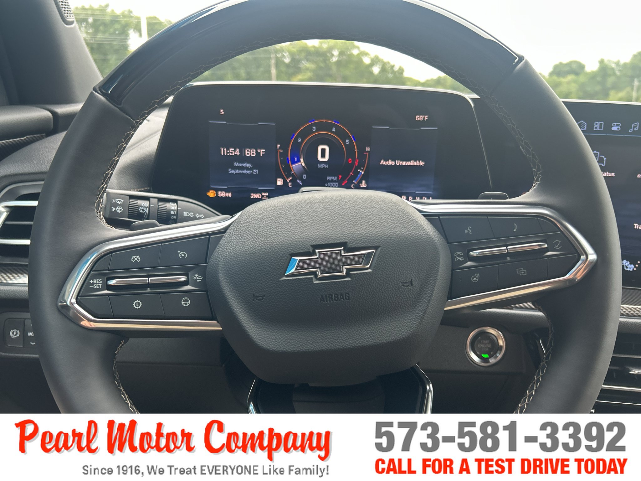 New 2027 Chevrolet Traverse Z71 w/ Enhanced Driving Package AWD/4WD image 13