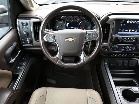 Used 2018 Chevrolet Silverado 2500 LTZ w/ Duramax Plus Package AWD/4WD image 26
