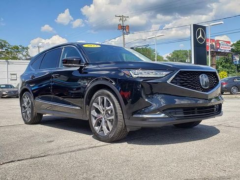 Used 2023 Acura MDX SH-AWD w/ Technology Package image 4