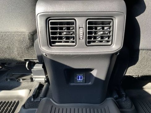 Certified 2025 Toyota RAV4 LE AWD/4WD image 31