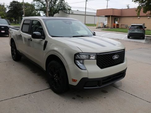 New 2025 Ford Maverick XLT w/ XLT Luxury Package image 6
