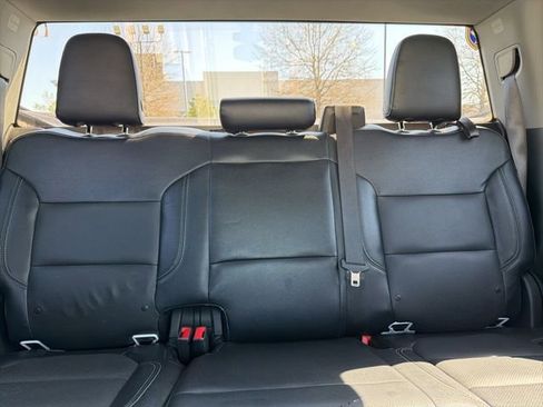 Used 2020 Chevrolet Silverado 1500 LT image 26