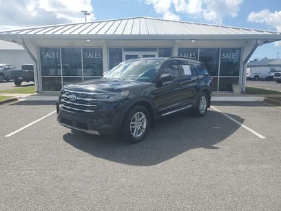 Used 2025 Ford Explorer Active