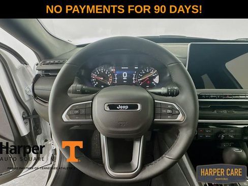 New 2026 Jeep Compass Latitude image 14