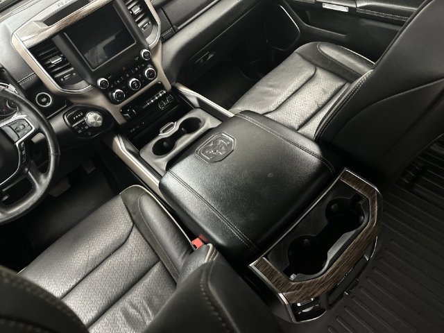 Used 2019 RAM 1500 Laramie AWD/4WD image 24
