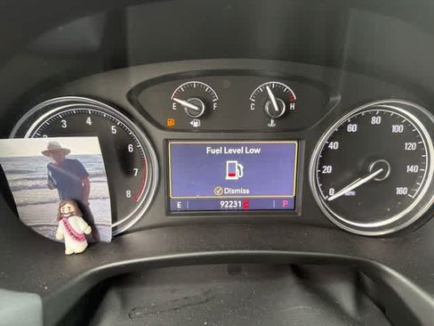 Used 2020 Buick Enclave Essence AWD/4WD image 10