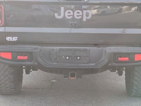 Used 2020 Jeep Gladiator Rubicon image 25