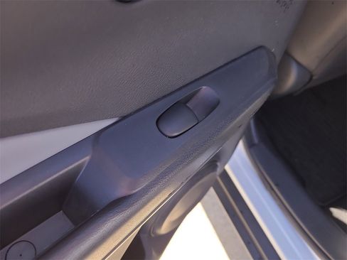 Certified 2023 Nissan Kicks SR w/ SR Premium Package image 17