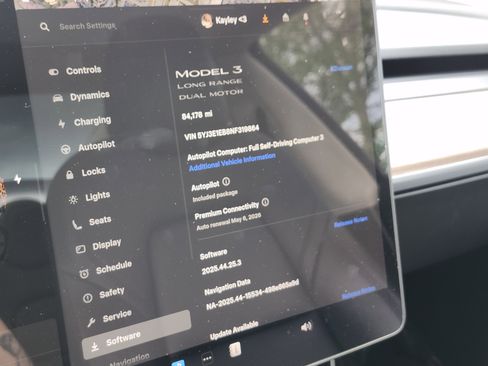 Used 2022 Tesla Model 3 Long Range image 29