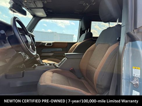 Used 2023 Ford Bronco Outer Banks AWD/4WD image 12
